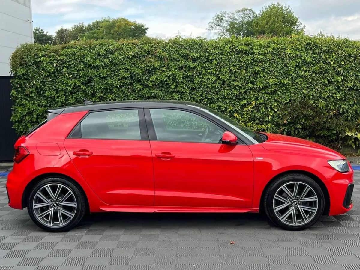 Audi A1 SPORTBACK S-LINE 1.0 TFSI 30 // FULL SERVI - Image 2