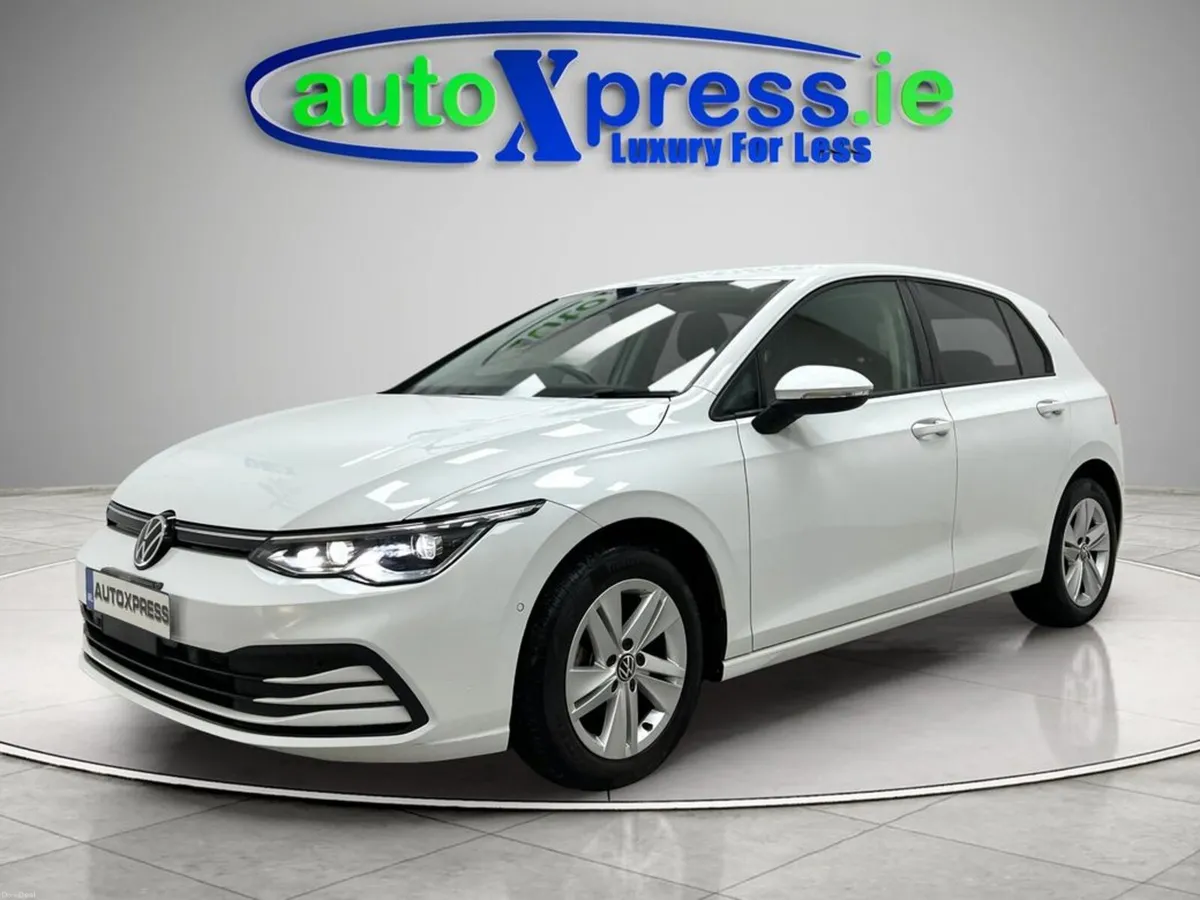 Volkswagen Golf 1.0 ETSI ACTIVE, Low mileage - Image 5