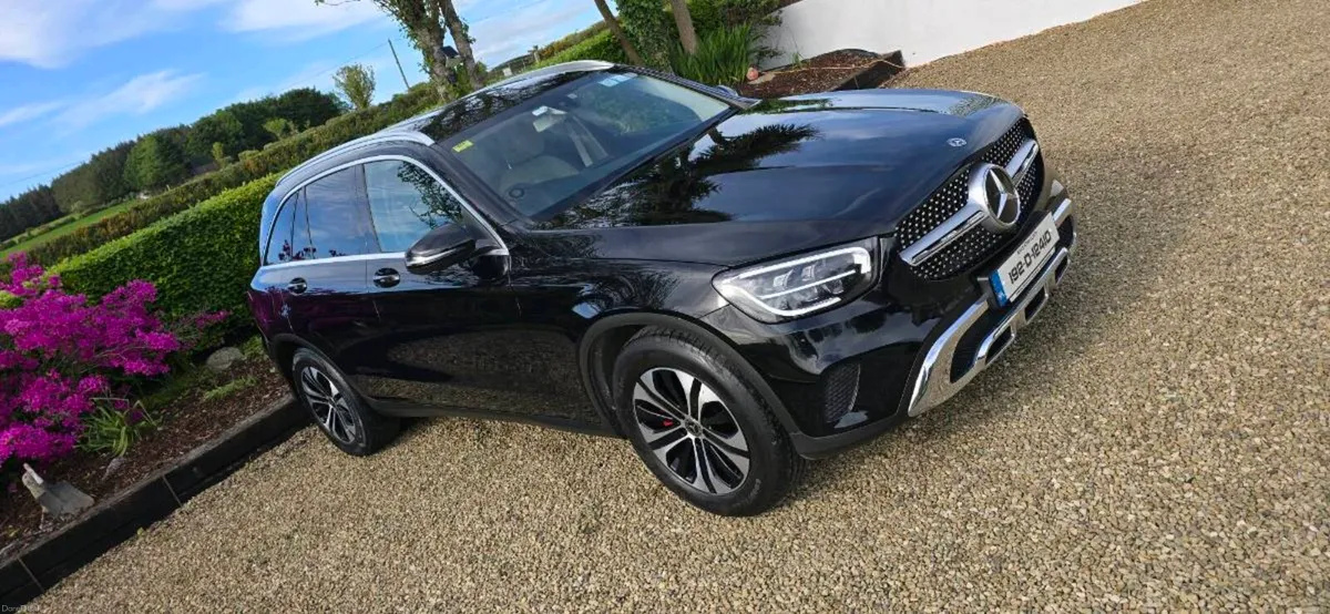 GLC 200d, perfect condition, Full history - Image 4