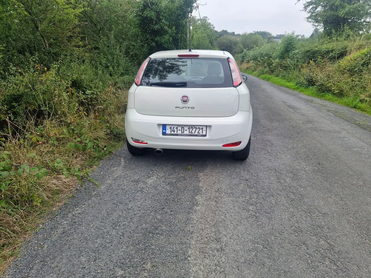 2014 FIAT PUNTO 1.2 , TAXED AND NCT 2027 - Image 4
