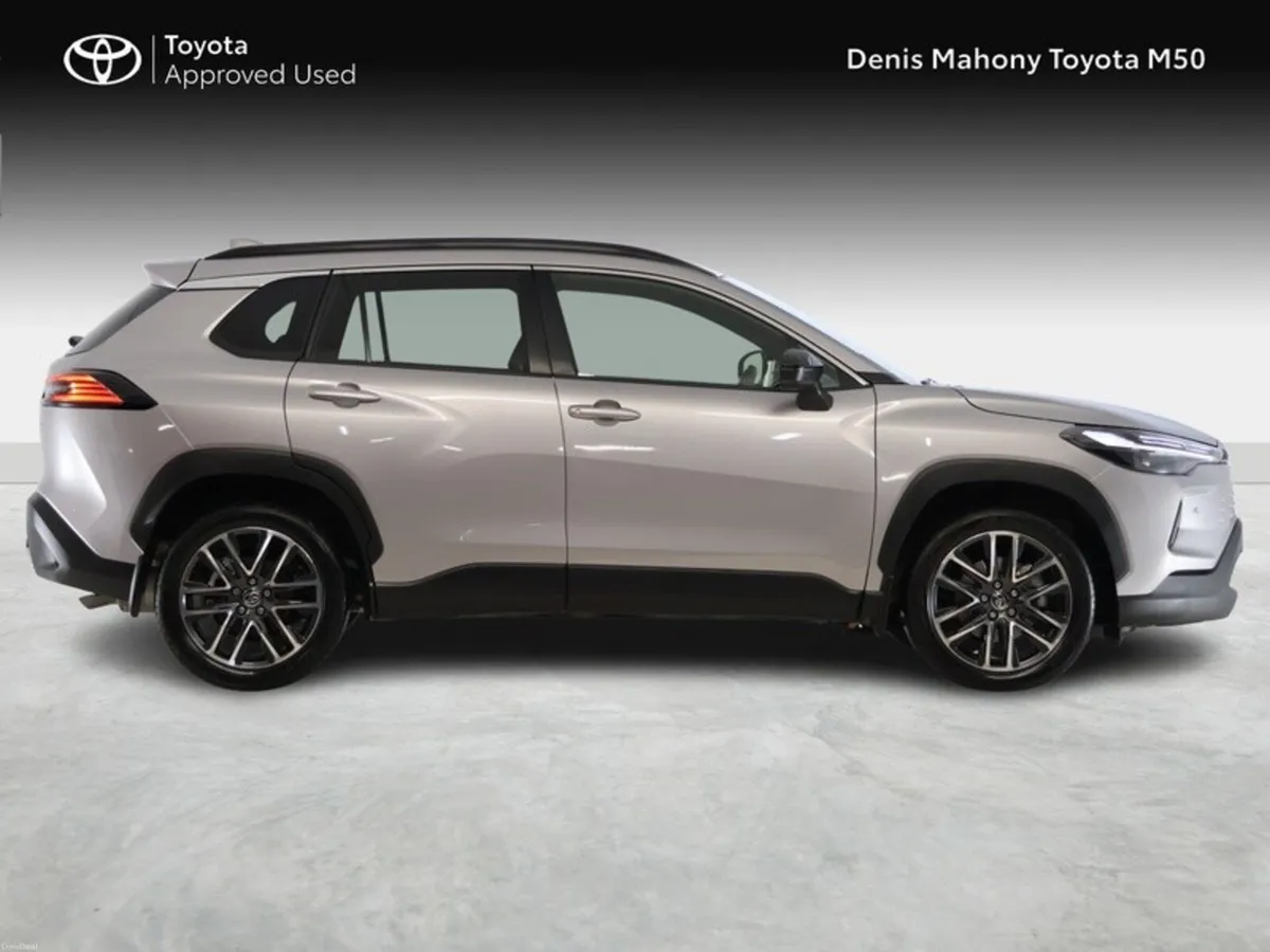 Toyota Corolla Cross Sport Hybrid - Image 3