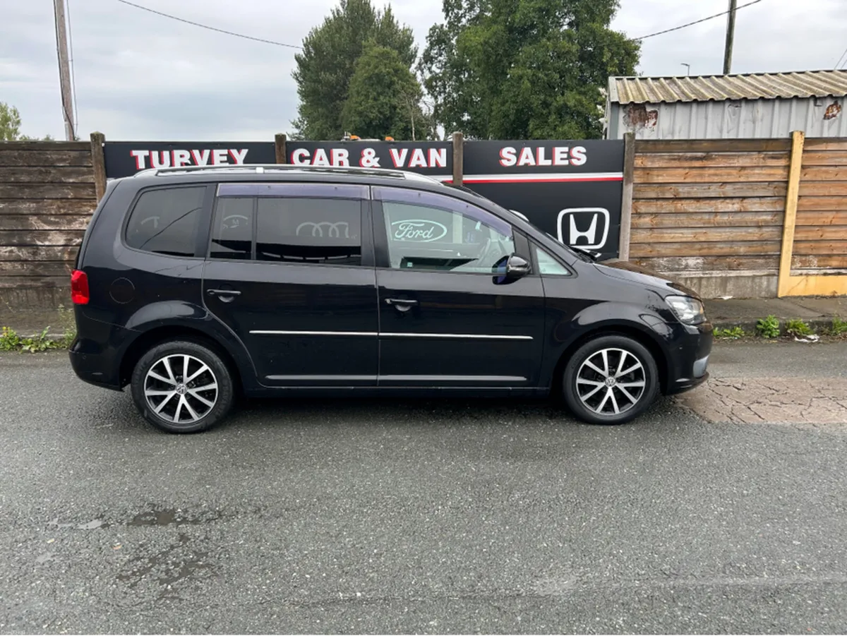 Volkswagen Touran 1.4 FSI HIGHLINE 5DR AU AUTO - Image 3