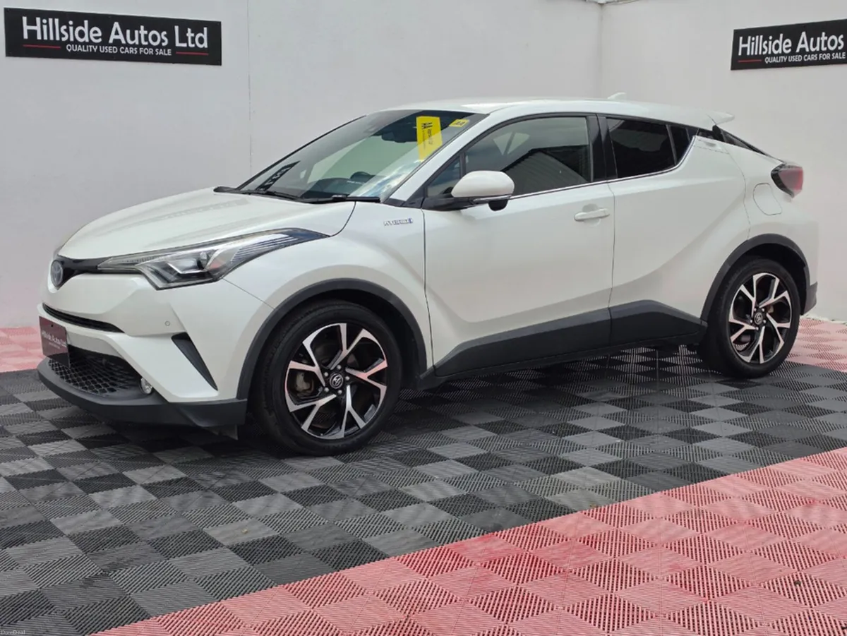 Toyota C-HR G-LED EDITION 1.8 PETROL HYBRID AUTOMA - Image 3
