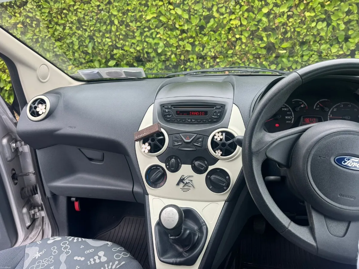 Ford KA 2011 - Image 6