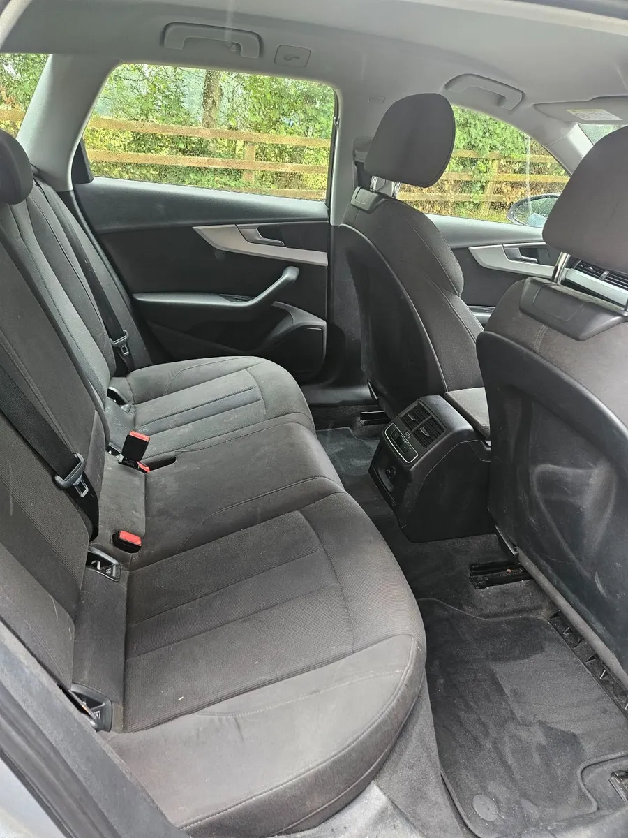 Audi A4 2016 - Image 6