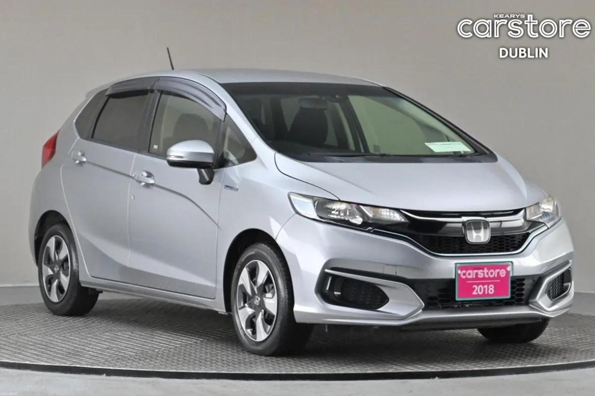 Honda Fit 1.5 HYBRID AUTO **9" ANDROID CAR PLAYER* - Image 1