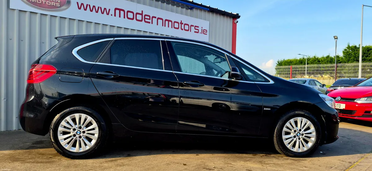 BMW 218d automatic luxury line mpv low kms - Image 6