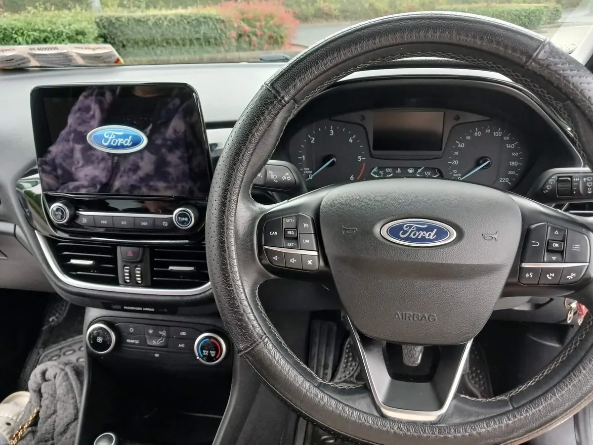 Ford Fiesta 2018 - Image 3