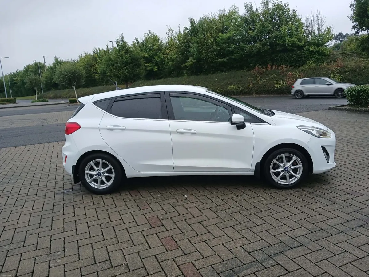 Ford Fiesta 2018 - Image 5
