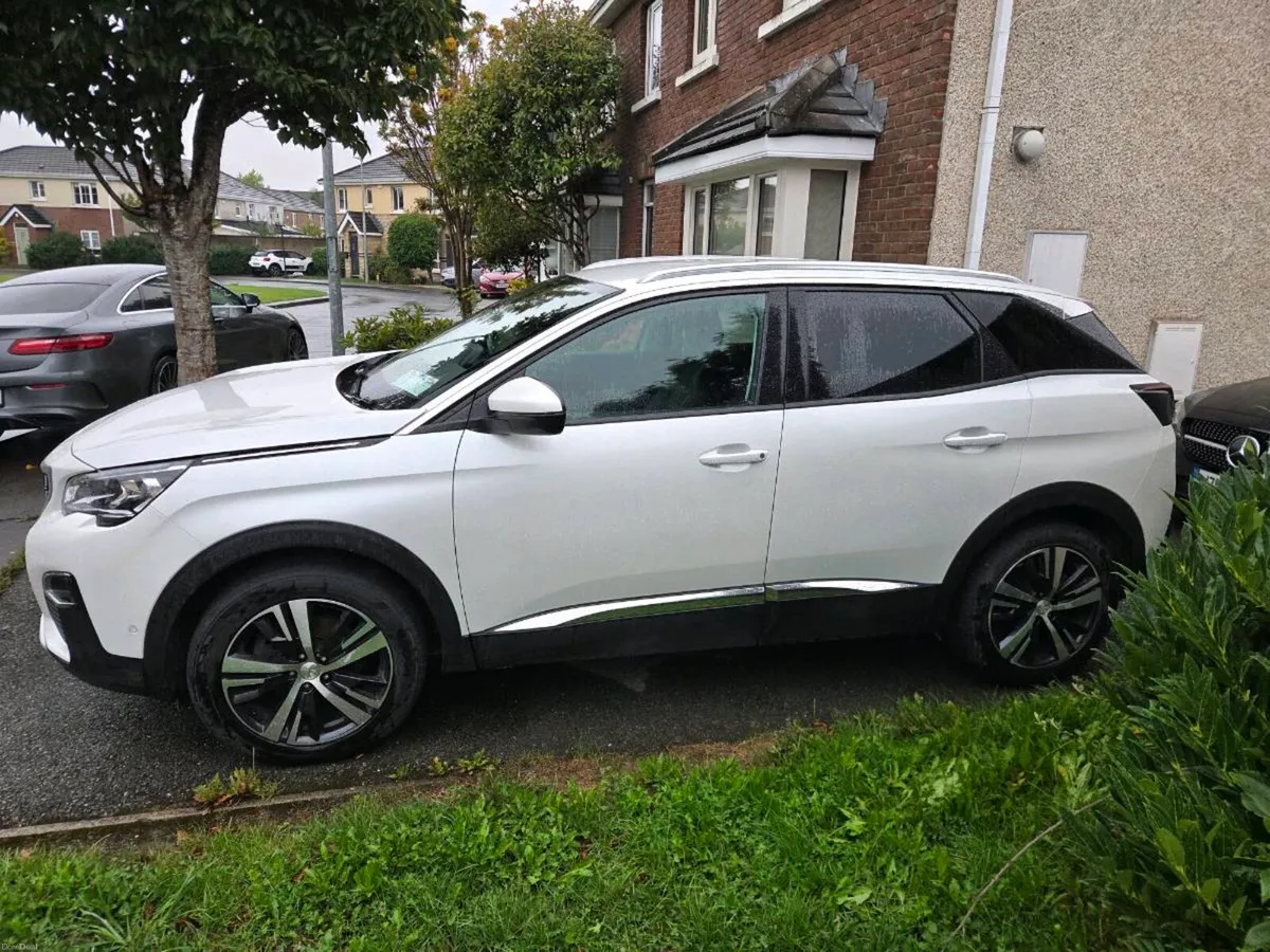 PEUGEOT 3008 ALLURE 1.2 - Image 4