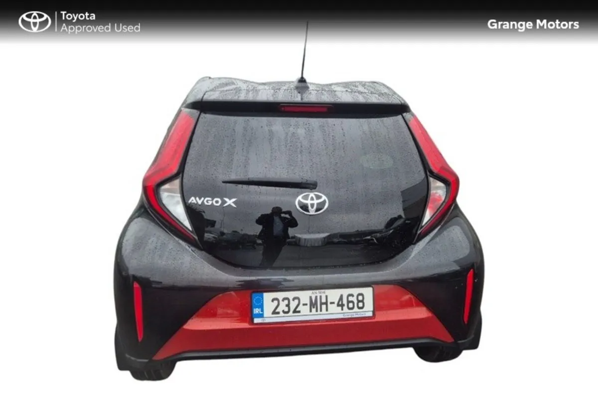 Toyota Aygo X 1.0LTR DESIGN 5DR - Image 4