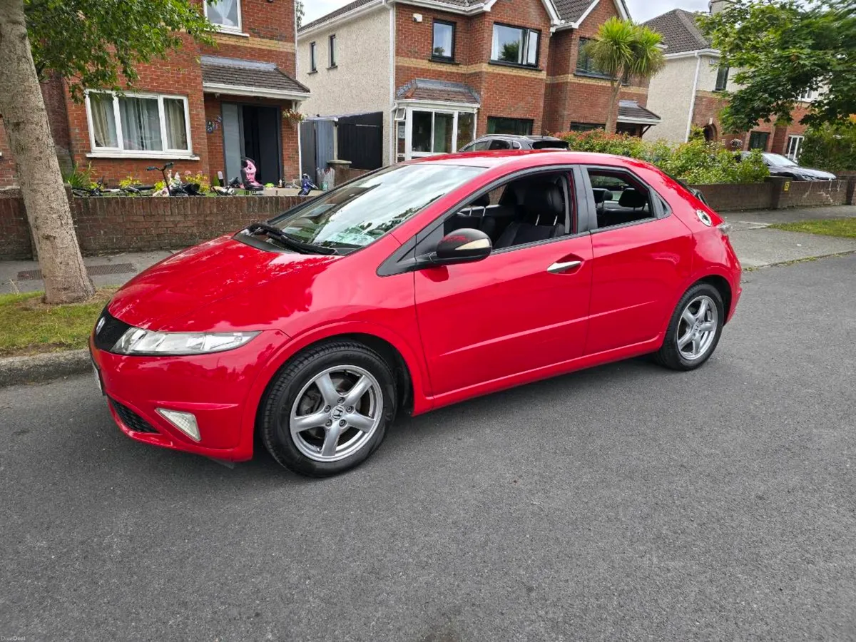 Honda Civic - Image 4