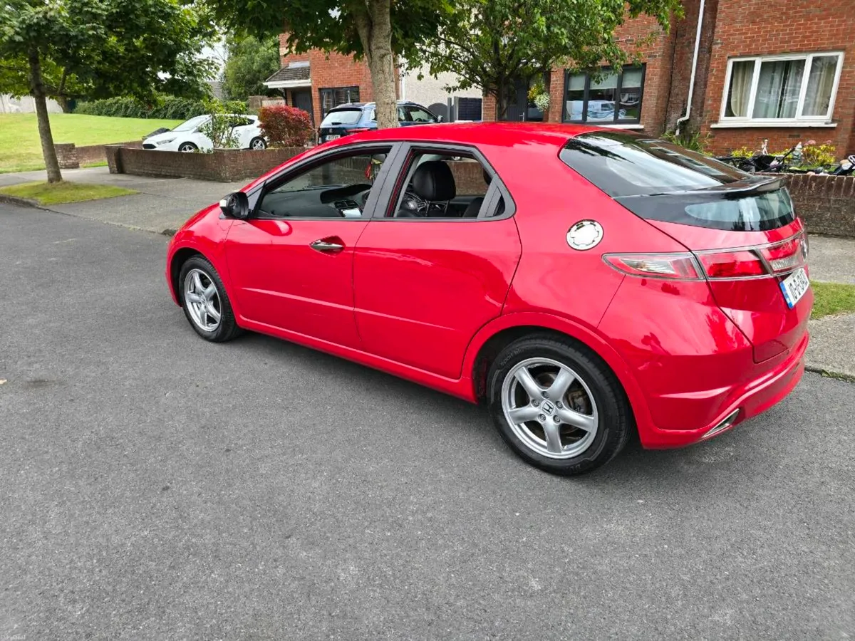Honda Civic - Image 3