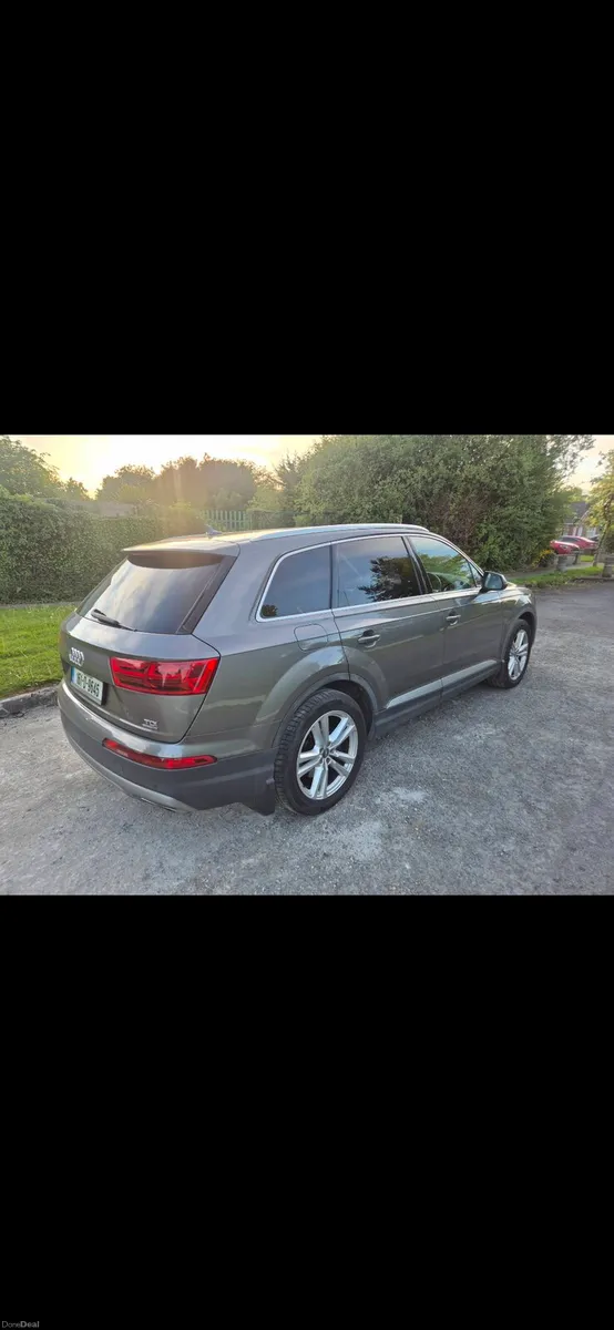 Audi q7 - Image 2