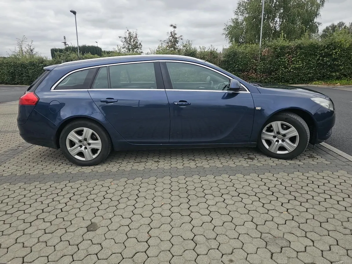Vauxhall Insignia 2011 - Image 4