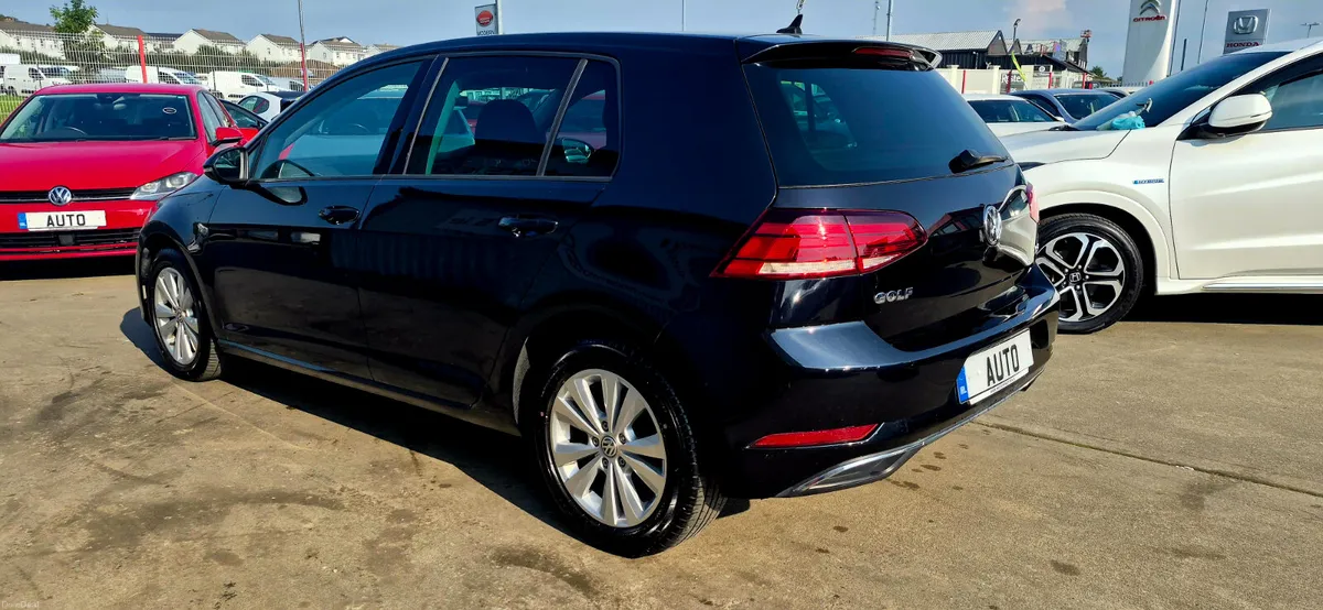 Volkswagen Golf auto 1.2 dsg comfort 7.5 new model - Image 6