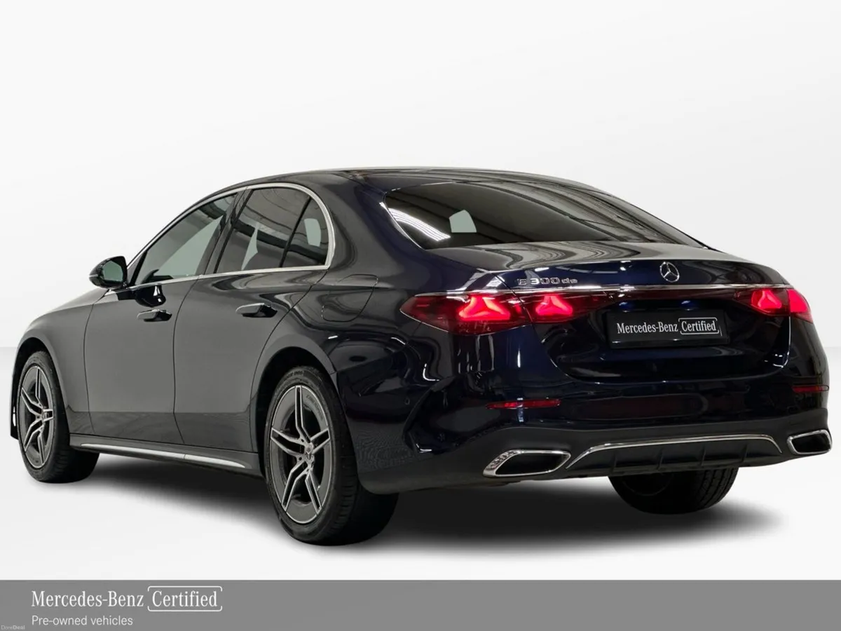 Mercedes-Benz E-Class E300 DE AMG Line Edition + P - Image 4