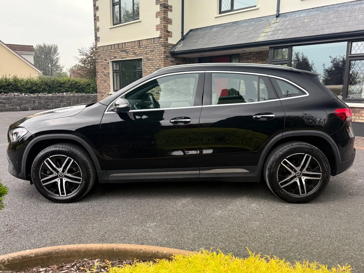 Stunning 222 Mercedes-Benz GLA200d! - Image 4