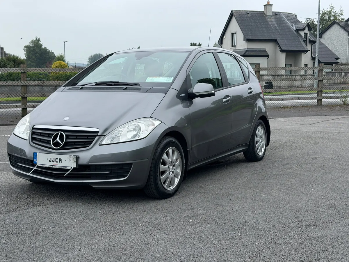 STUNNING 2011 Mercedes-Benz A-Class DIESEL - Image 3