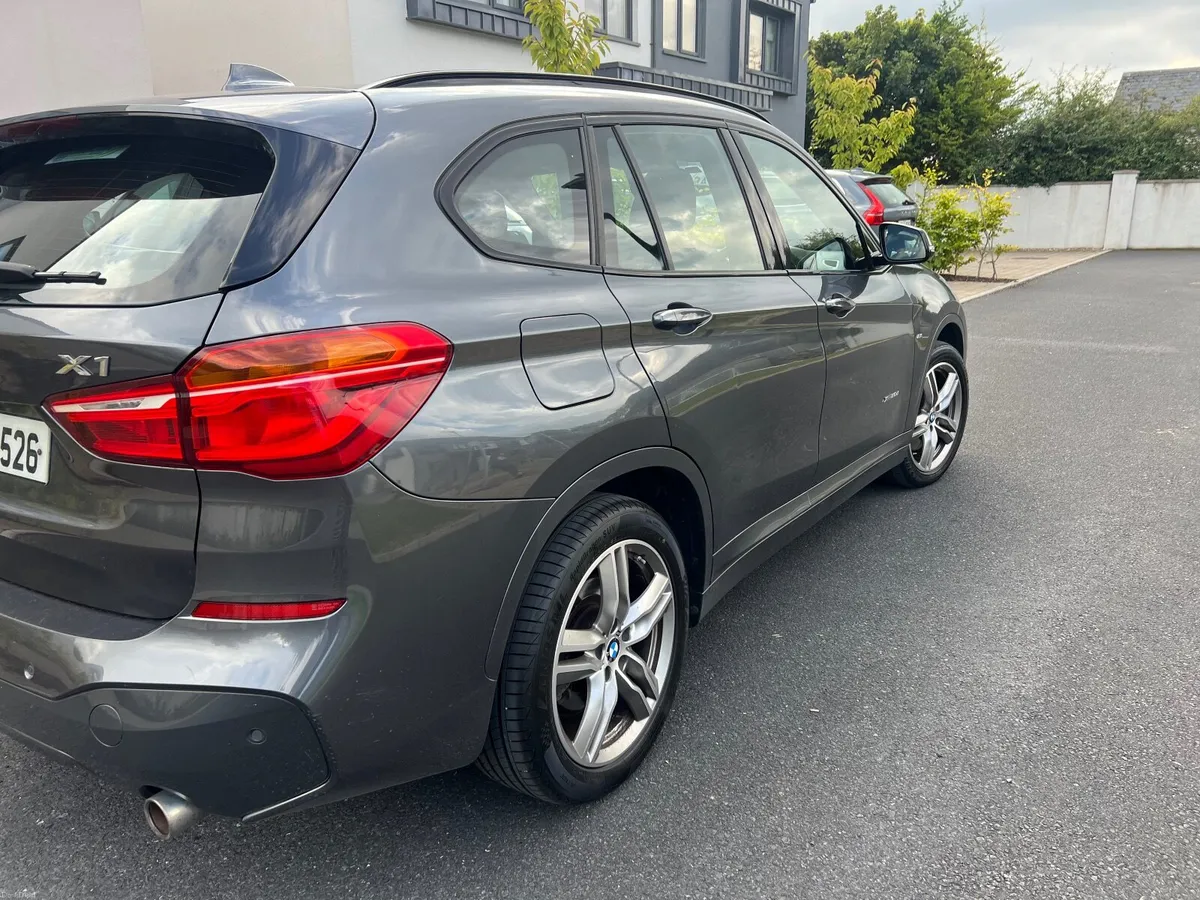 BMW X1 2017 - Image 4