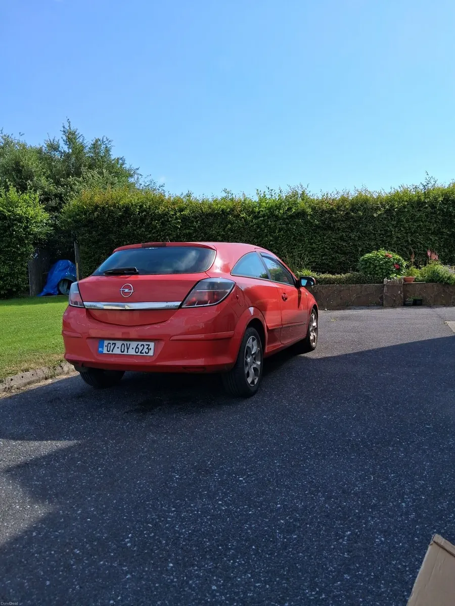 Opel Astra 2007 - Image 4