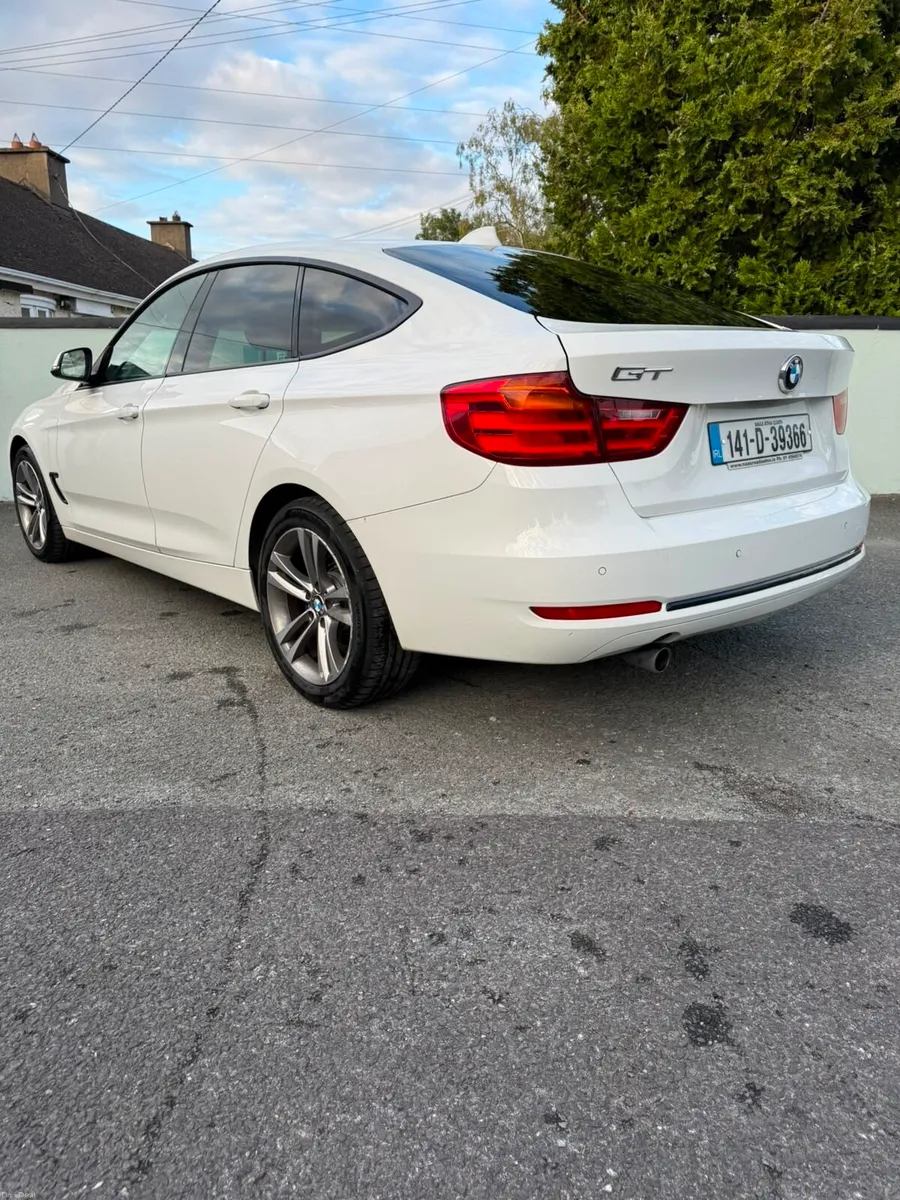 2014 BMW 318d Sport GT | Panoramic Sunroof | - Image 4