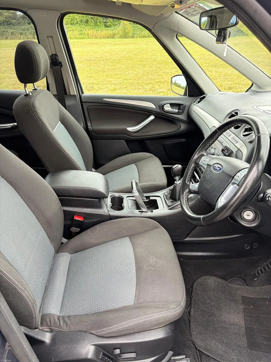 Ford Galaxy - Image 6