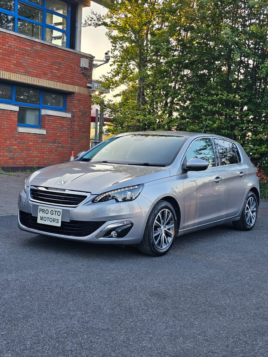 Peugeot-308 Automatic  2017 - Image 2