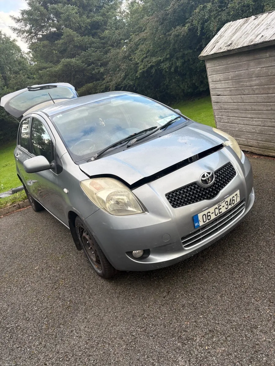 Toyota Yaris 2006 - Image 1
