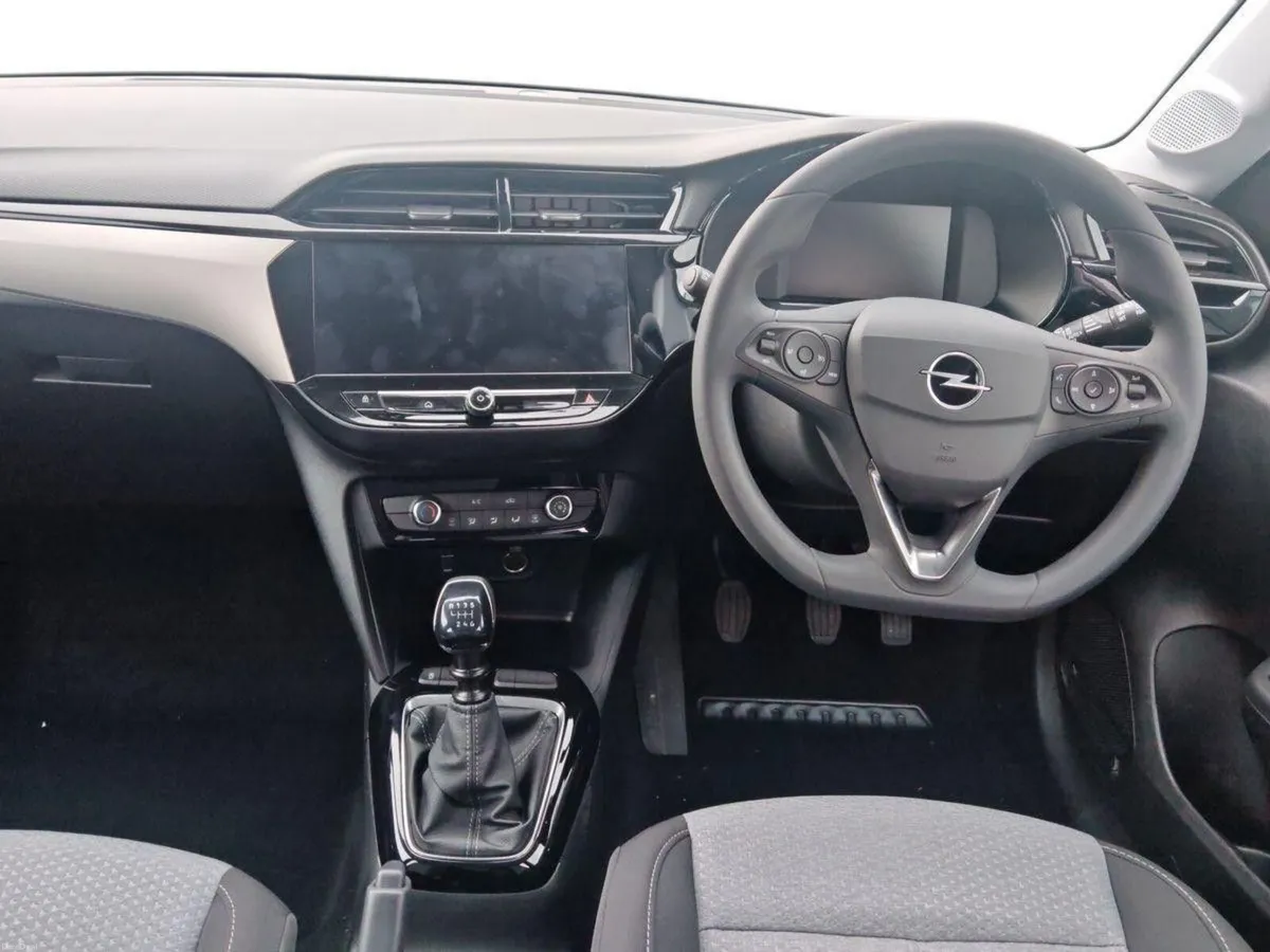 Opel Corsa Elegance 1.2 100hp 6-speed manual - Image 2