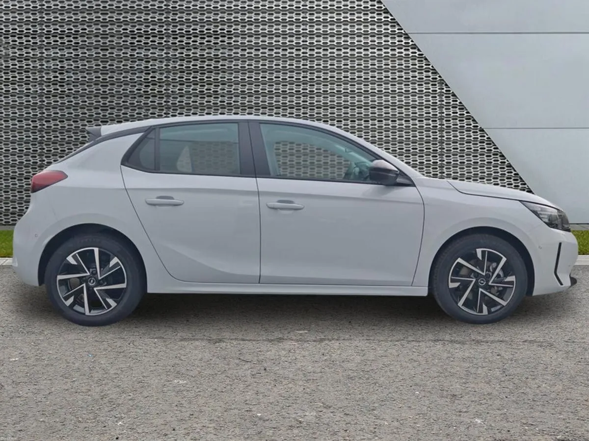 Opel Corsa Elegance 1.2 100hp 6-speed manual - Image 6