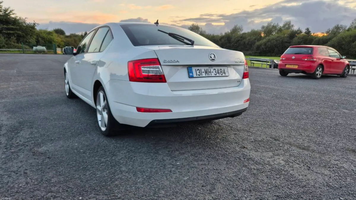 Skoda Octavia 2.0ltr - Image 5