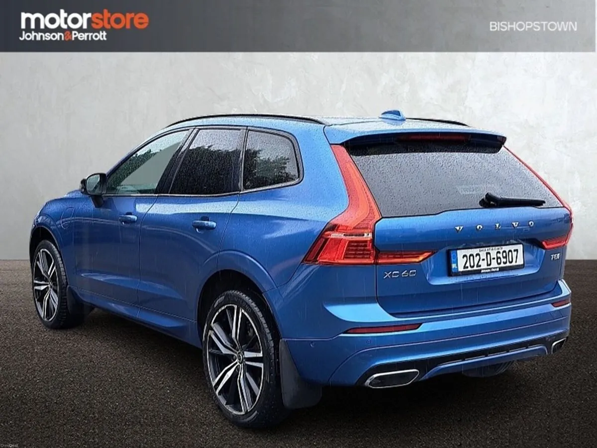 Volvo XC60 T8 (390hp) PHEV R-Design Pro Auto AWD - Image 2
