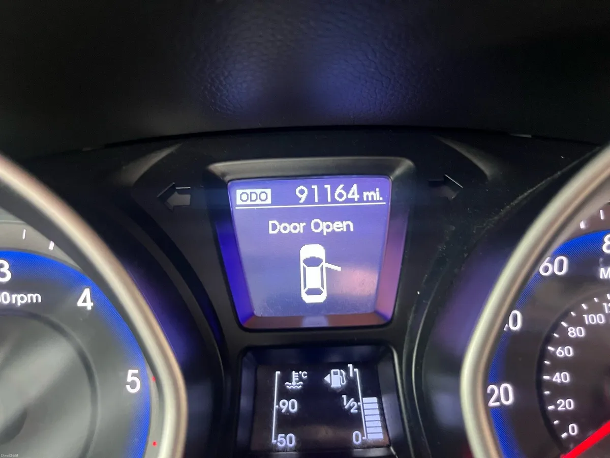 2013 Hyundai i30 1.6 diesel - Image 5