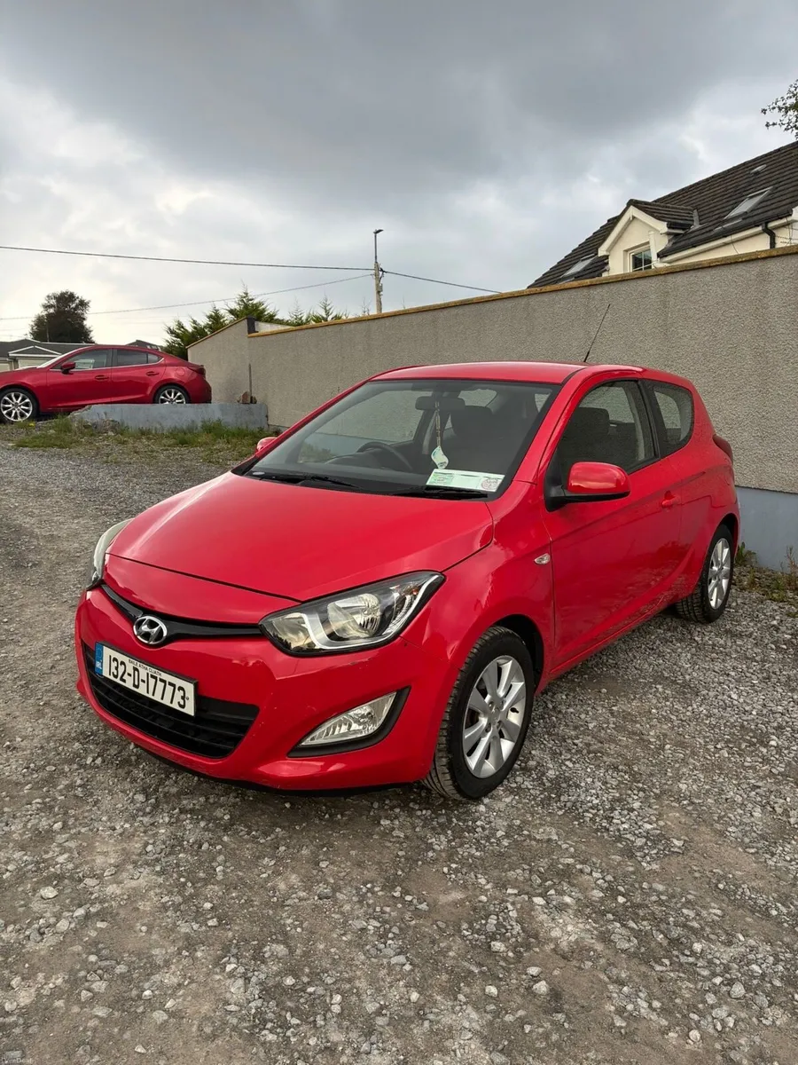 Hyundai i20 Petrol 3 Door with NCT - Image 2