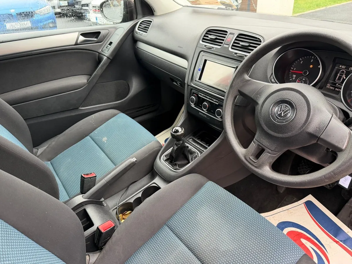 2011 Volkswagen Golf 1.6 tdi - Image 4