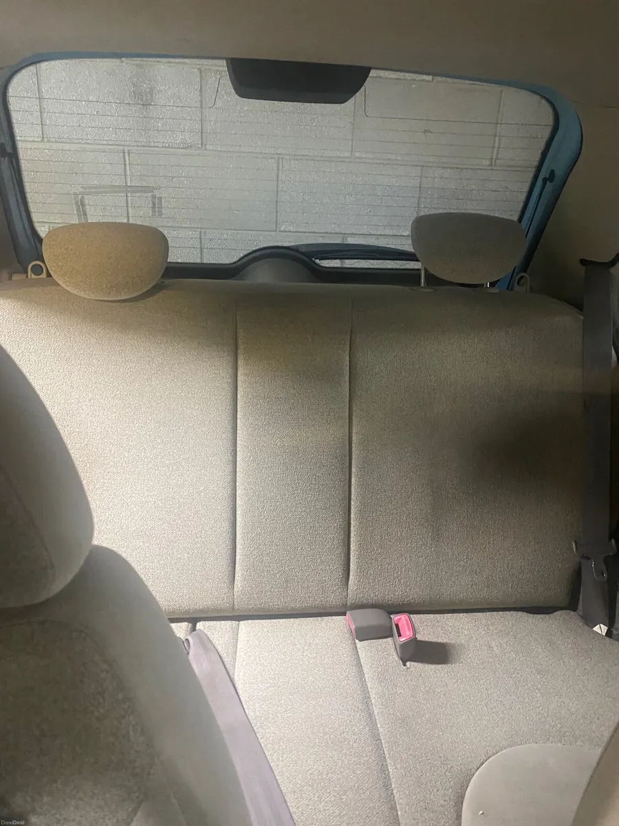 Nissan Micra 2006 automatic - Image 6