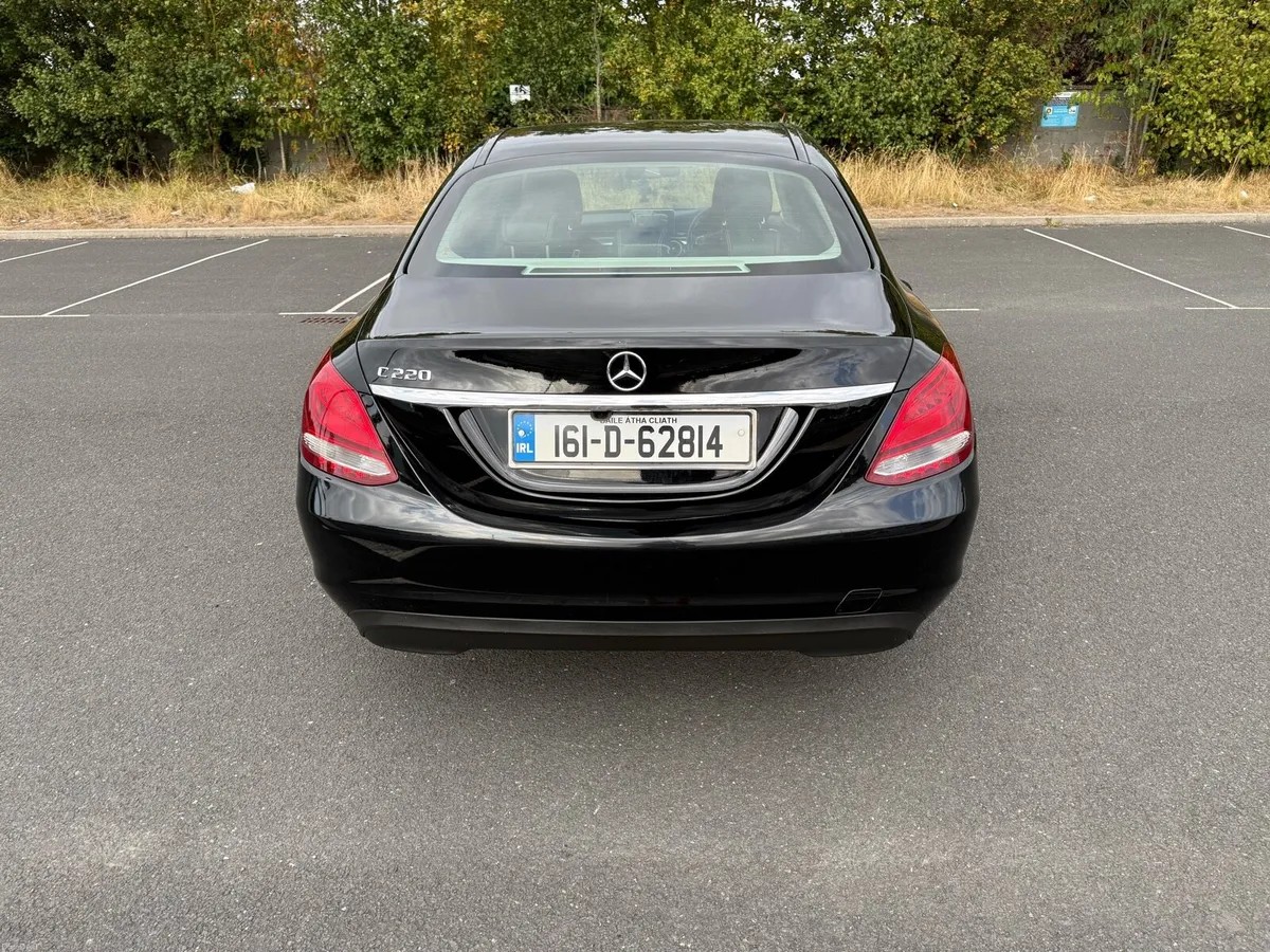 2016 Mercedes-Benz C220d SE 2.1 Manual - Image 5