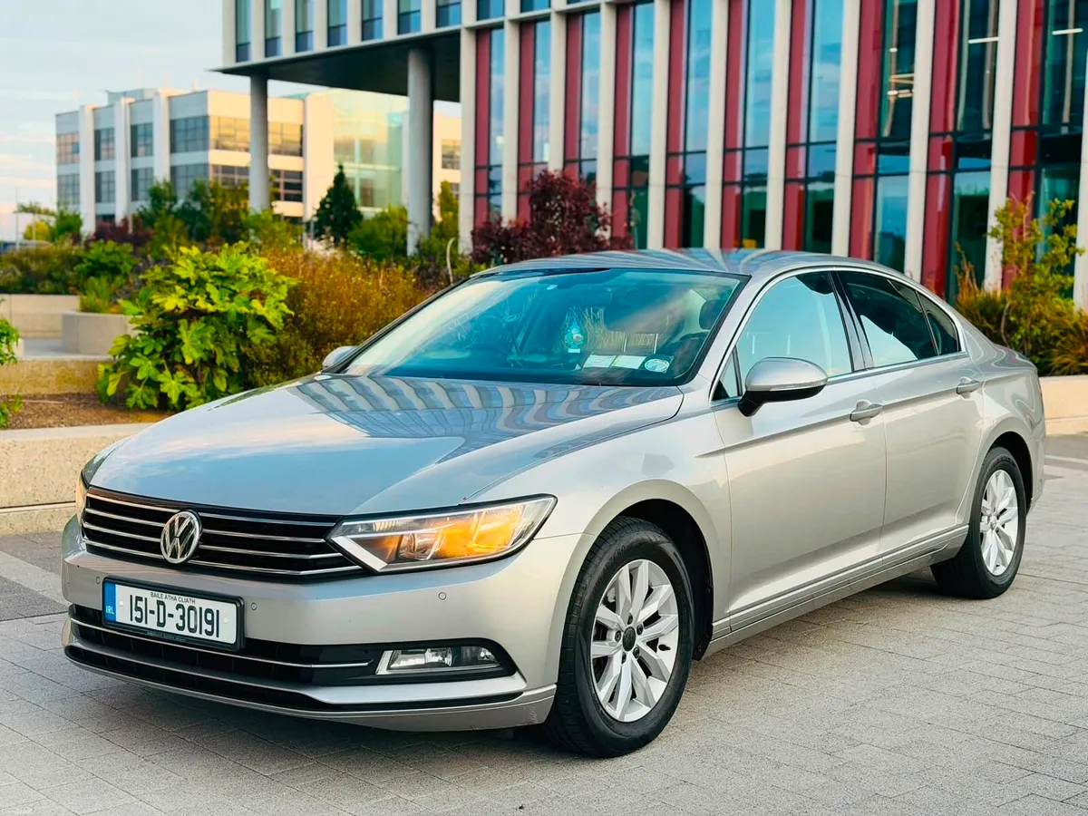 VOLKSWAGEN PASSAT 2.0 diesel AUTOMATIC - Image 1
