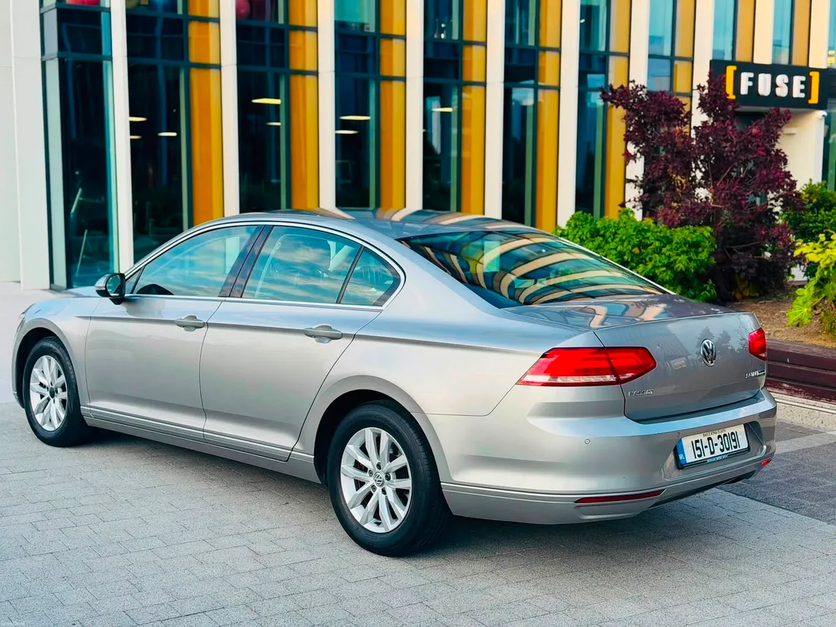 VOLKSWAGEN PASSAT 2.0 diesel AUTOMATIC - Image 3