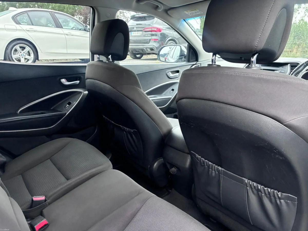 Hyundai Santa Fe 2.2 D COMFORT (CAMERA) - Image 6