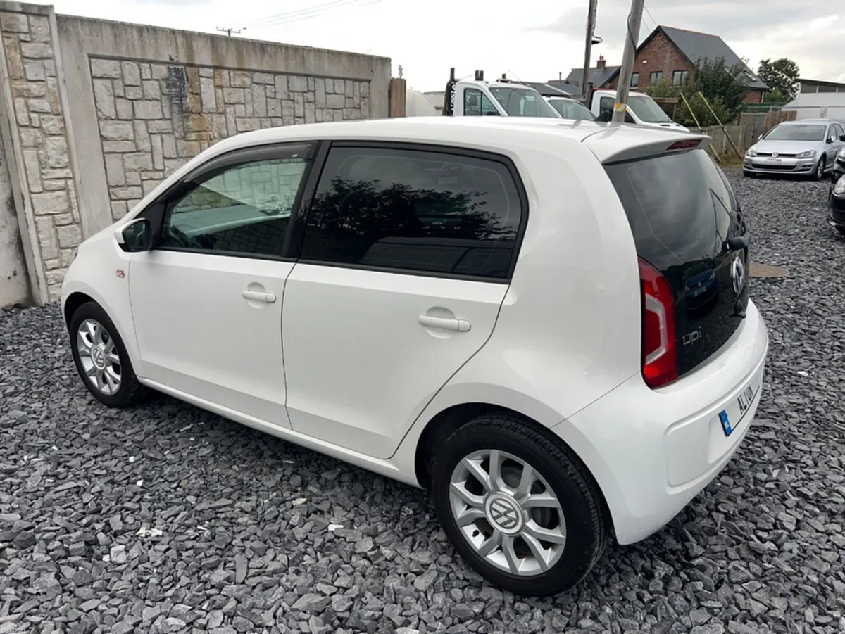 Volkswagen up! AUTO 1.0 - Image 3