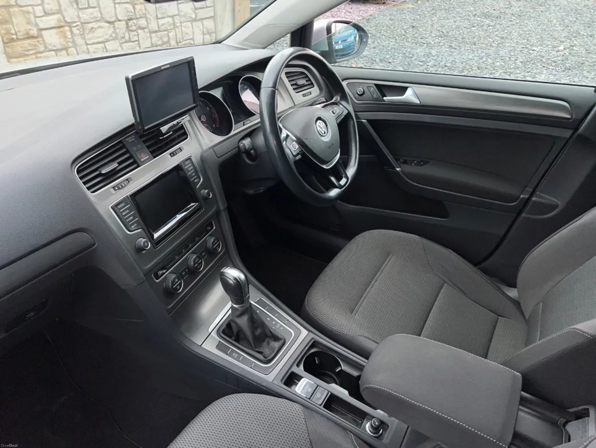 Volkswagen Golf 1.2 TSI SE - Image 2