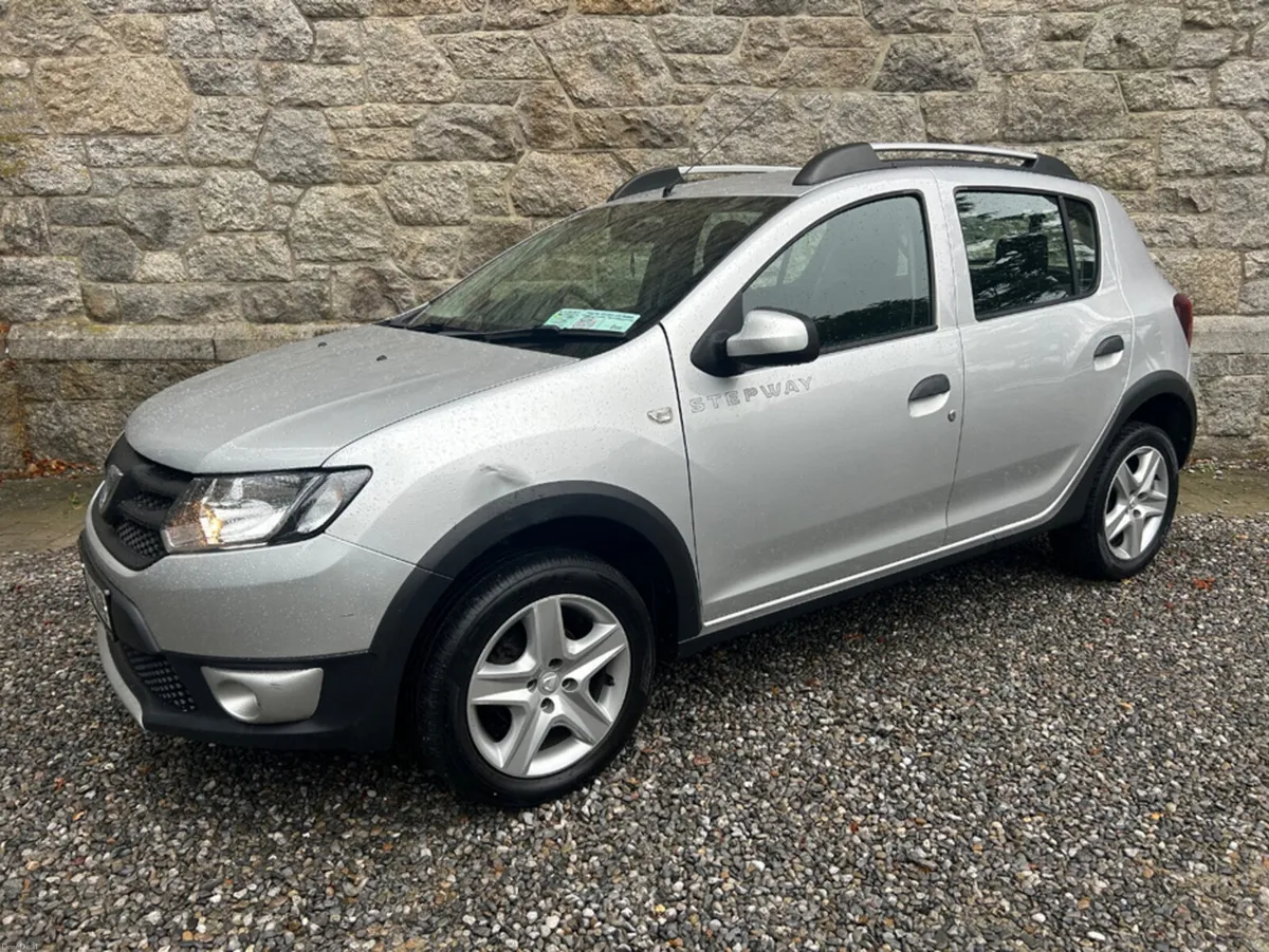 Dacia Sandero STEPWAY ALTERNATIVE 1. 1.5 DCI 90 - Image 1