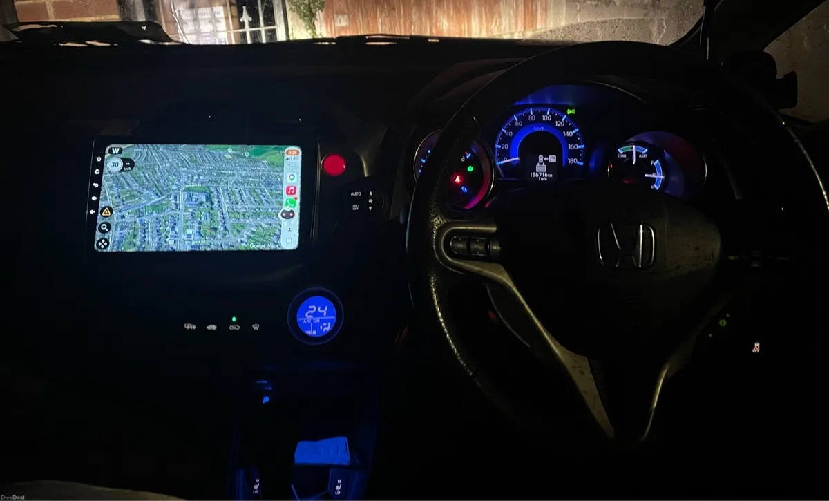 Honda Fit, petrol hybrid, automatic, 2013 - Image 2