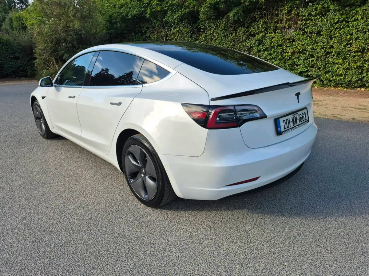 TESLA MODEL-3**SUPERB CONDITION** - Image 3
