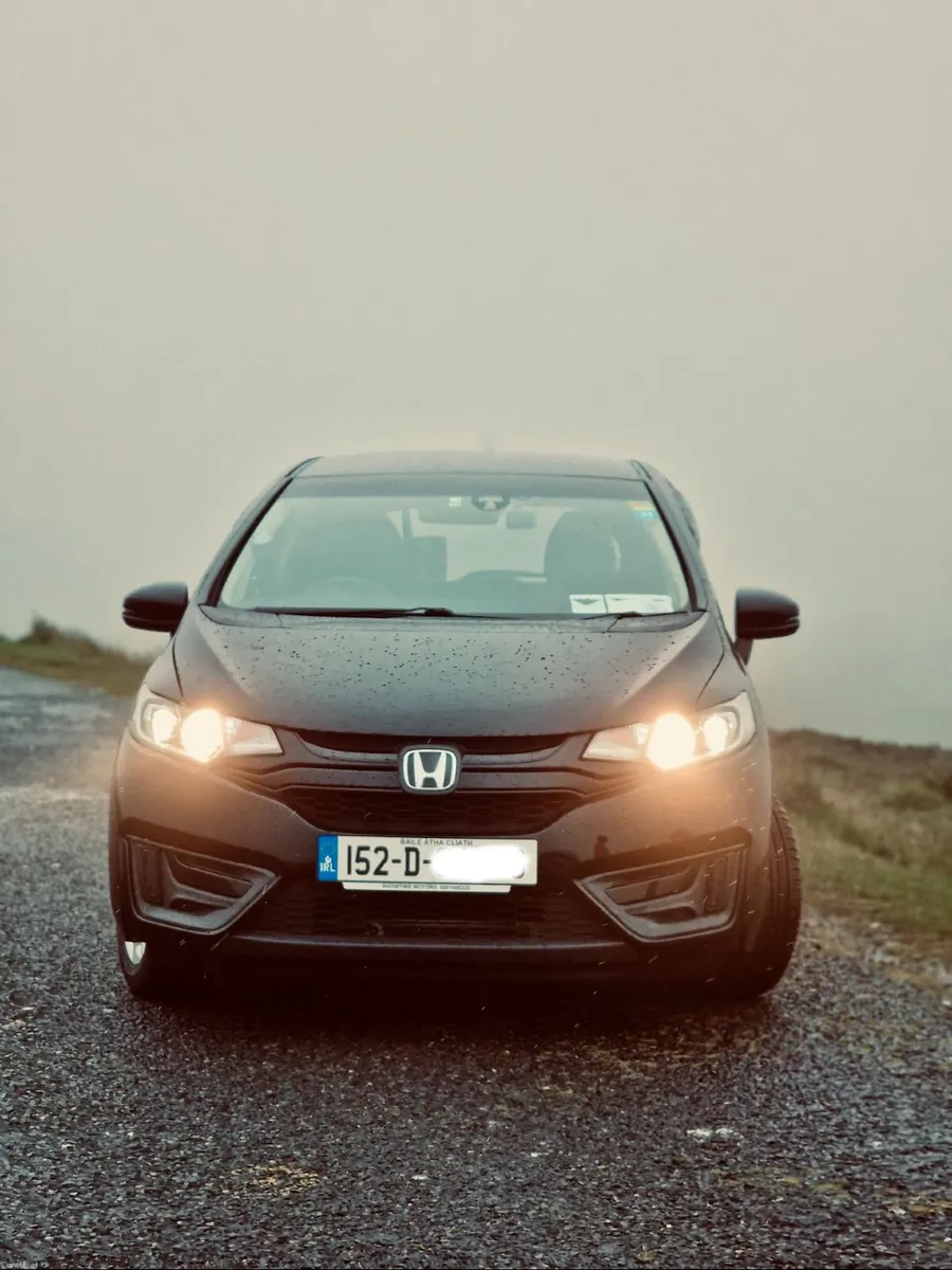 Honda Fit 2015 - Image 1