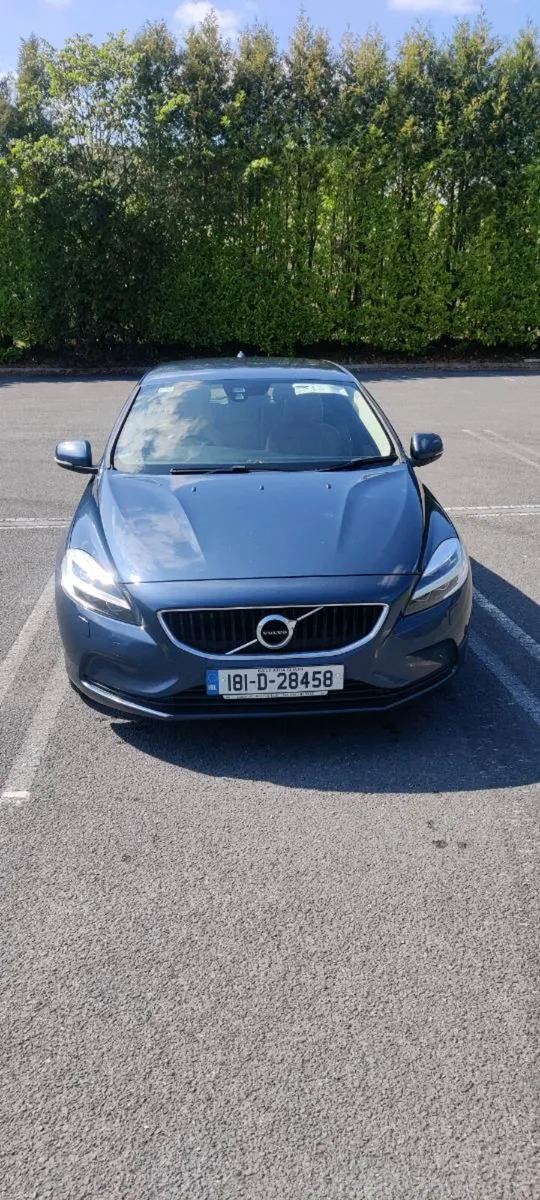 Volvo V40 D2 Momentum - Image 4