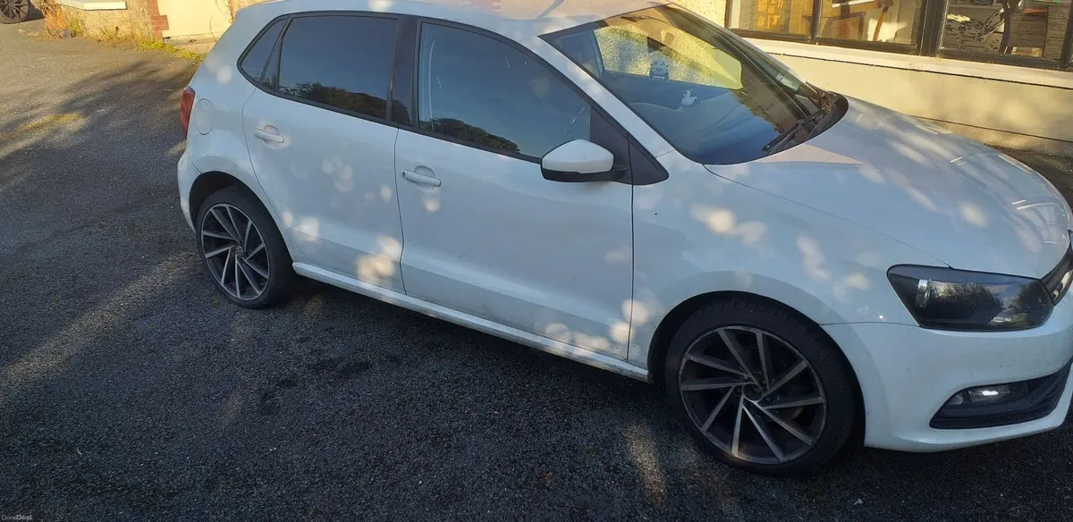 Volkswagen Polo 2016 - Image 1