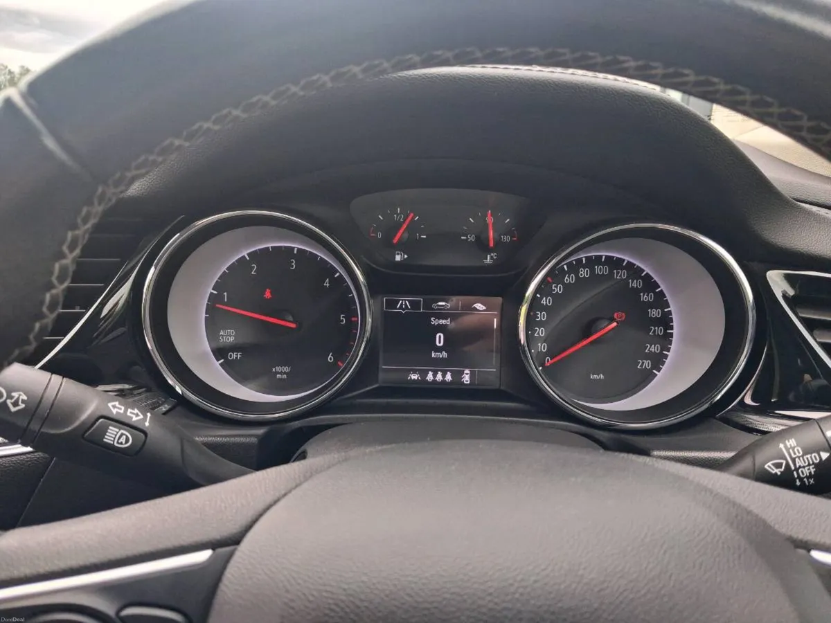 Opel insignia - Image 6
